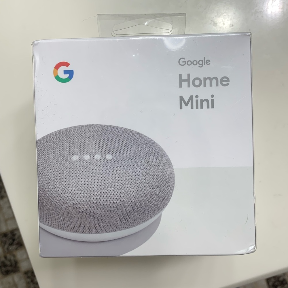 Google Home Mini - NWT